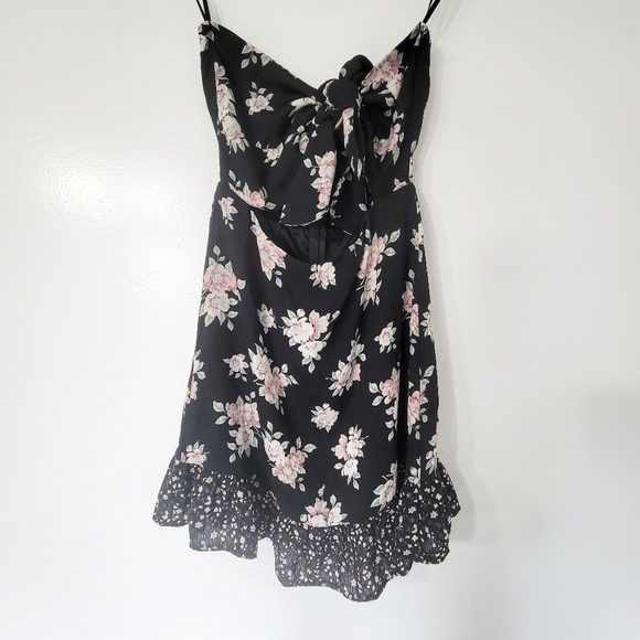 Lulu's Frances Black Floral Print Strapless Tie-Front Mini Dress Size XS - Picture 2 of 11